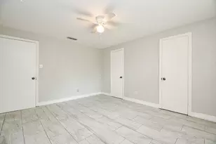 5811 Greencraig Dr, Houston, TX 77035 - Photo 23