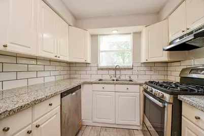 5811 Greencraig Drive, Houston, TX 77035 - Photo 13