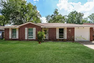 5811 Greencraig Dr, Houston, TX 77035 - Photo 1
