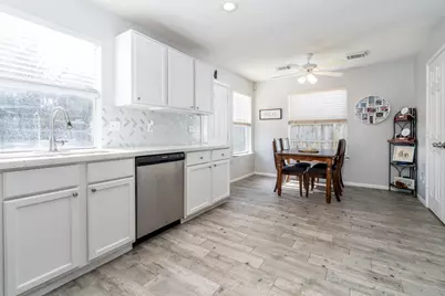 1718 Stonehaven Village Circle, Spring, TX 77386 - Photo 11