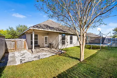 7510 Summerdale Drive, Rosenberg, TX 77469 - Photo 13