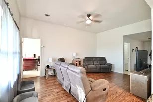 6926 Chessgate Falls Ln, Richmond, TX 77469 - Photo 5