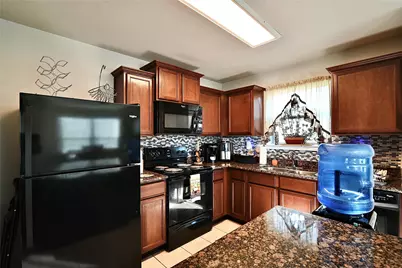 6926 Chessgate Falls Ln, Richmond, TX 77469 - Photo 7