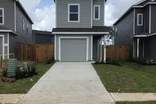 20154 Green Mallard St, Crosby, TX 77532 - Photo 3