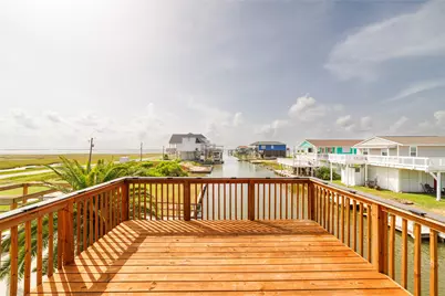 708 Dolphin Dr, Freeport, TX 77541 - Photo 27