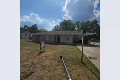 1900 S Day Street, Brenham, TX 77833 - Photo 1