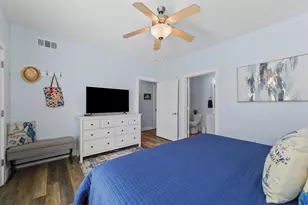 4241 Pointe W Dr, Galveston, TX 77554 - Photo 19