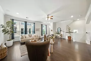 9910 Spring Shadows Park Cir, Houston, TX 77080 - Photo 9