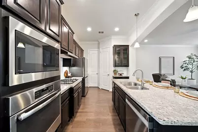 9910 Spring Shadows Park Circle, Houston, TX 77080 - Photo 15