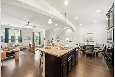 9910 Spring Shadows Park Circle, Houston, TX 77080 - Photo 17