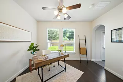 9910 Spring Shadows Park Circle, Houston, TX 77080 - Photo 5