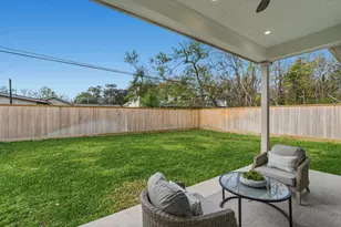 1933 Ridgemore Dr, Houston, TX 77055 - Photo 45