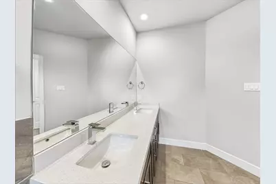 10534 Executive Lake Drive, Stafford, TX 77477 - Photo 13