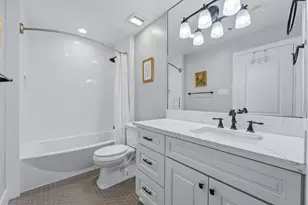 9410 Fairdale Ln, Houston, TX 77063 - Photo 21