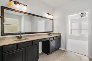 8102 Little Scarlet St, Conroe, TX 77385 - Photo 27