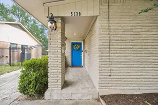 5130 Kingfisher Dr, Houston, TX 77035 - Photo 3