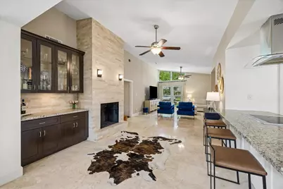 5130 Kingfisher Drive, Houston, TX 77035 - Photo 11