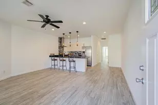 1014 Graham Dr, Tomball, TX 77375 - Photo 7