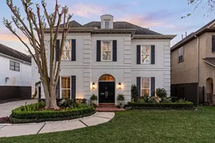 4709 Welford Dr, Bellaire, TX 77401 - Photo 1