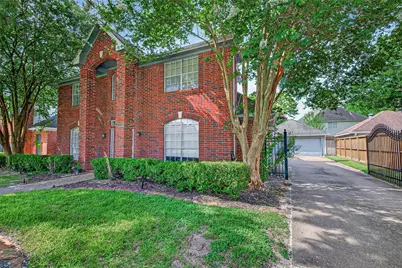 2106 Avenida La Quinta Street, Houston, TX 77077 - Photo 3