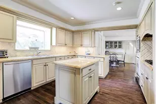 5508 Candlewood Dr, Houston, TX 77056 - Photo 13
