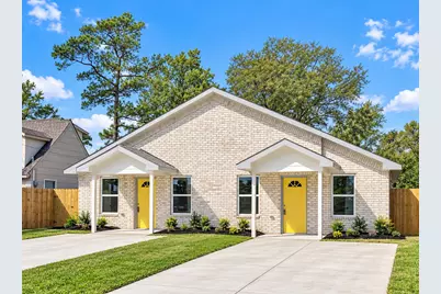 9119 Sherbourne Street, Houston, TX 77016 - Photo 1