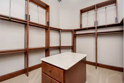 11910 Heritage Lane, Houston, TX 77024 - Photo 27