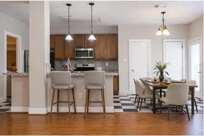 11720 Chanteloup Drive, Houston, TX 77047 - Photo 5