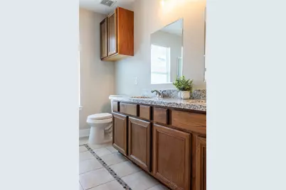 11720 Chanteloup Drive, Houston, TX 77047 - Photo 13