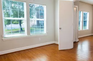 11720 Chanteloup Dr, Houston, TX 77047 - Photo 9