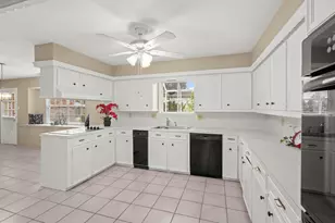 3402 Candleridge Dr, Spring, TX 77388 - Photo 9