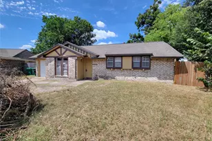 8618 Iron Liege Ct, Houston, TX 77088 - Photo 1