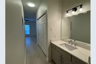 2100 Tanglewilde Street #626, Houston, TX 77063 - Photo 9