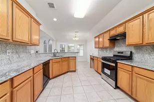 4602 Western Branch Ct, Houston, TX 77066 - Photo 5
