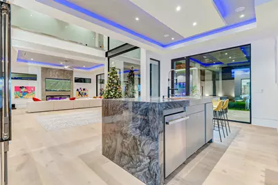 1025 Wakefield Drive, Houston, TX 77018 - Photo 11