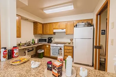 556 G Street, Jacksonville, OR 97530 - Photo 11