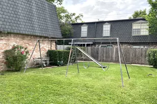 8947 Gaylord Dr, Houston, TX 77024 - Photo 21