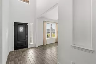 15003 Gulfstream Park Ave, Mont Belvieu, TX 77523 - Photo 7