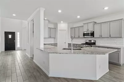 15003 Gulfstream Park Avenue, Mont Belvieu, TX 77523 - Photo 11