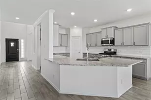 15003 Gulfstream Park Ave, Mont Belvieu, TX 77523 - Photo 11