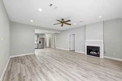 7215 Pleasant Bend Drive, Beaumont, TX 77708 - Photo 5