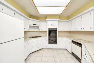 15211 Paladora Dr, Houston, TX 77083 - Photo 13