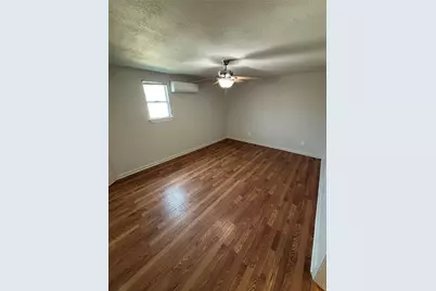 5520 Menard Avenue #2, Galveston, TX 77551 - Photo 7