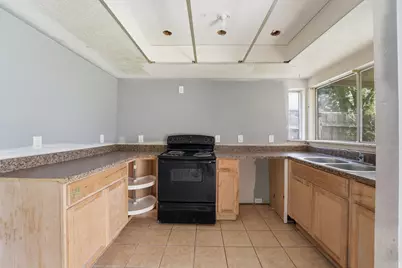 4415 Crofter Glen Drive, Friendswood, TX 77546 - Photo 11