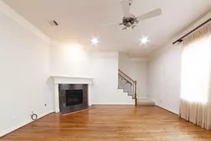 3206 Holly Thicket Dr, Houston, TX 77042 - Photo 9