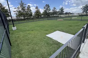 19101 Town Ridge Ln, Webster, TX 77598 - Photo 29