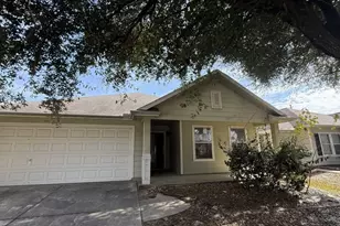 9518 Belleclaire Ln, Houston, TX 77044 - Photo 1