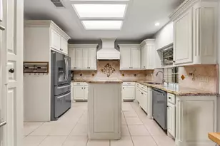 1910 Wynforest Dr, Deer Park, TX 77536 - Photo 13