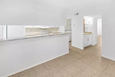 1500 Sandy Springs Road #69, Houston, TX 77042 - Photo 7