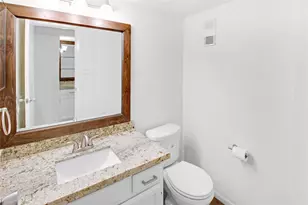 1500 Sandy Springs Rd, Houston, TX 77042 - Photo 11